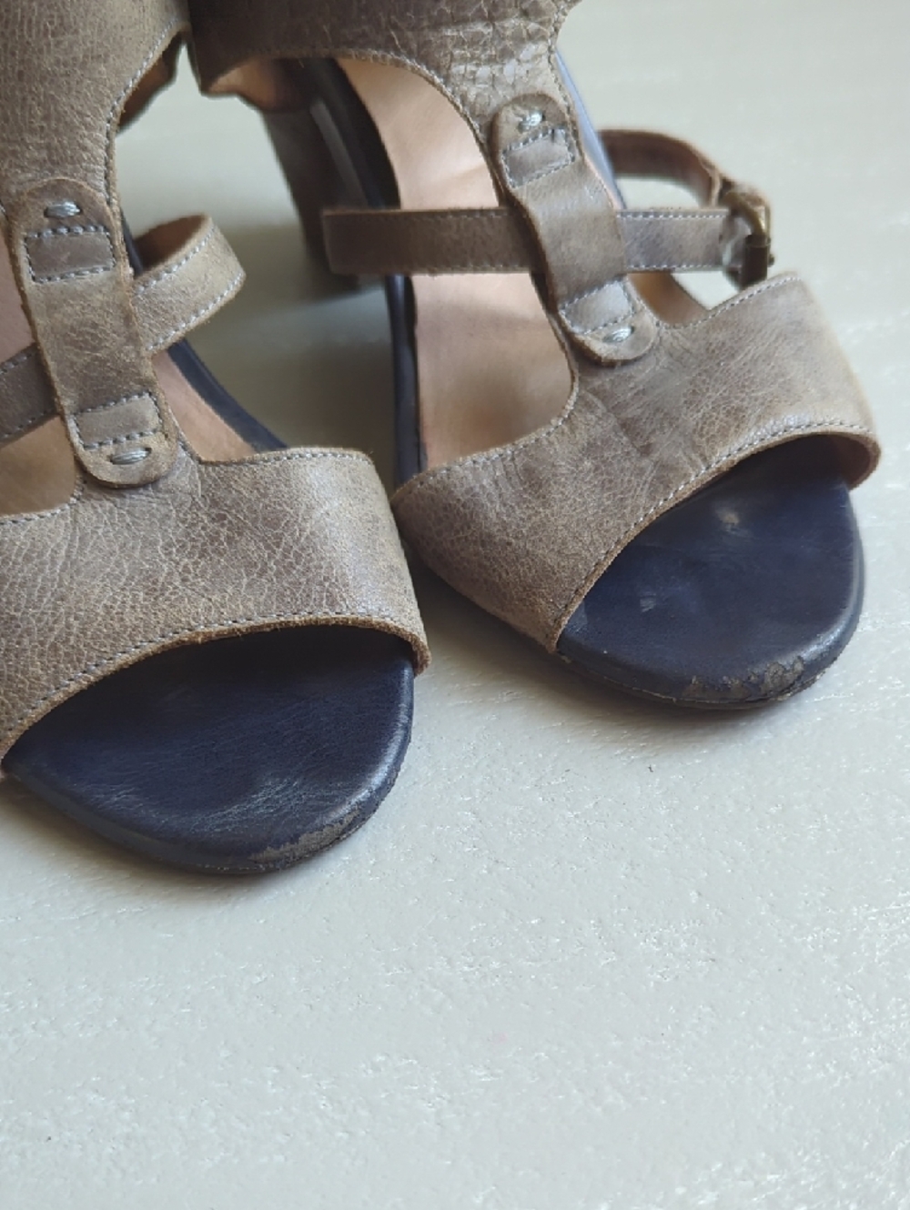 Miz‎ Mooz Melanie Open-Toe Block Heel Sandals Leather size 7.5 - Picture 3 of 6